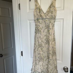 Vintage Nicole Miller Cream and Green Floral 100% silk Dress